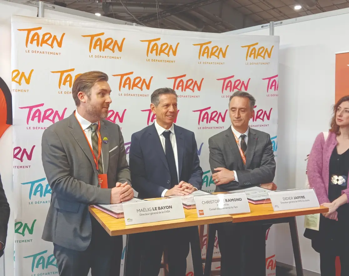 Signature de la première convention tripartite à Albi